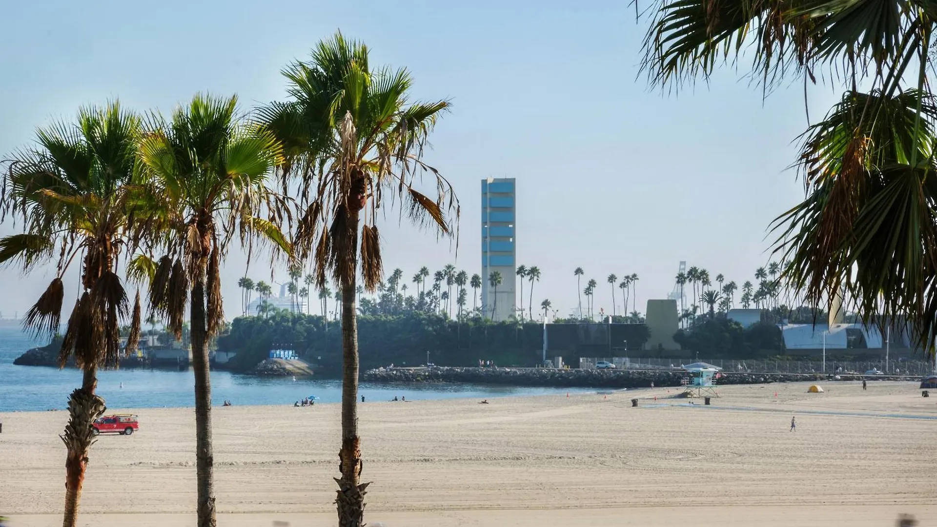 City Center Hotel Long Beach, Sonder