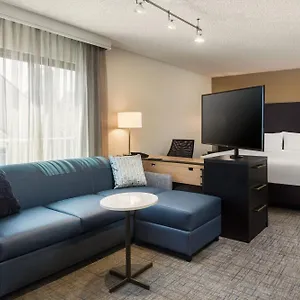 3* Hotel By Marriott Long